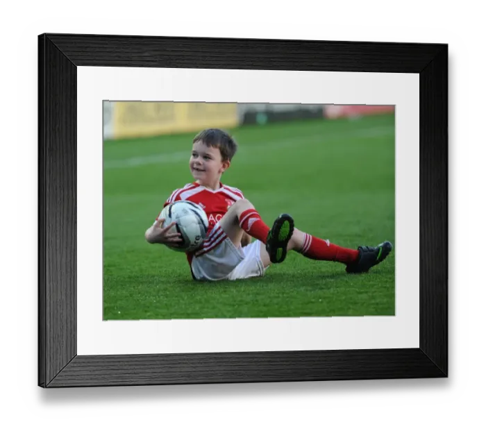 Framed Print : Bristol City vs Swindon Town Showdown: A Football Rivalry at Ashton Gate - 8 April 2015 Framed Print : Bristol City vs Swindon Town Showdown: A Football Rivalry at Ashton Gate - 8 April 2015