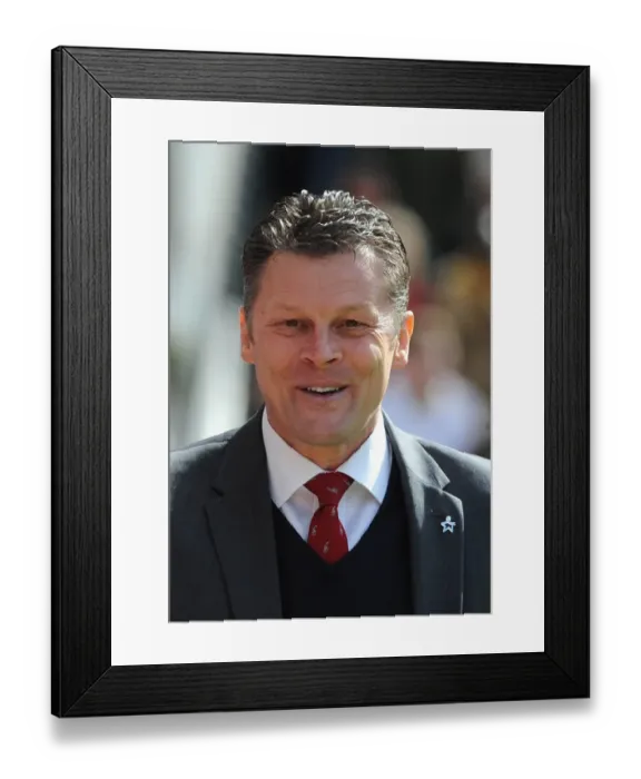 Framed Print : Preston North End v Bristol City 110415
