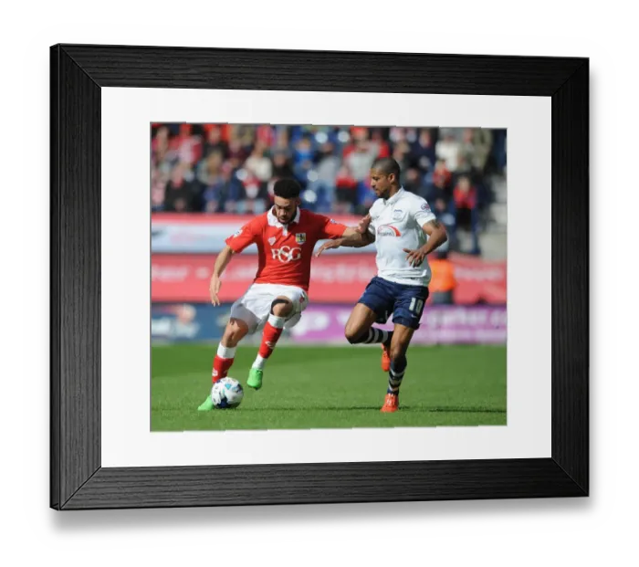 Framed Print : Derrick Williams Holds Upper Hand: Preston North End vs. Bristol City, 11-04-2015