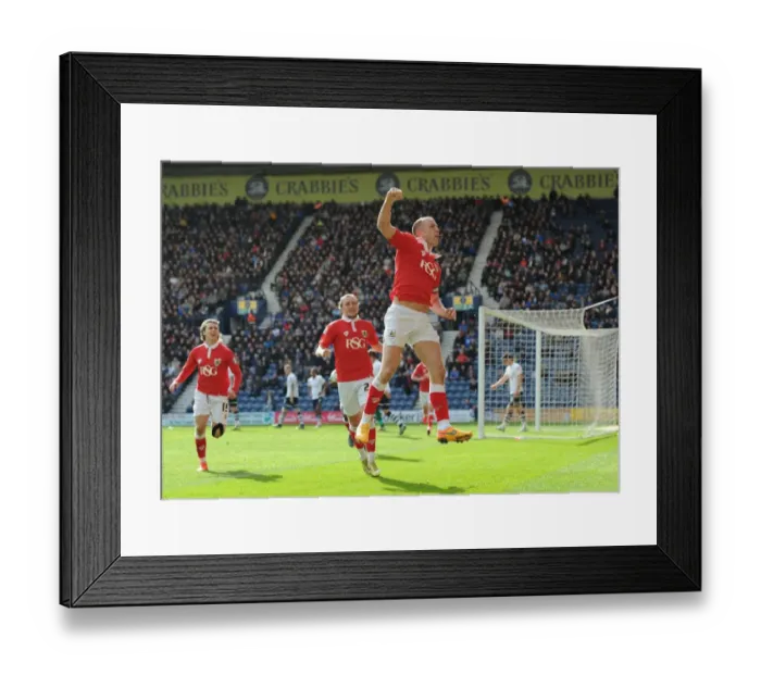 Framed Print : Thrilling Goal Celebration: Aaron Wilbraham Scores for Bristol City against Preston North End (Sky Bet League One, 11 / 04 / 2015)