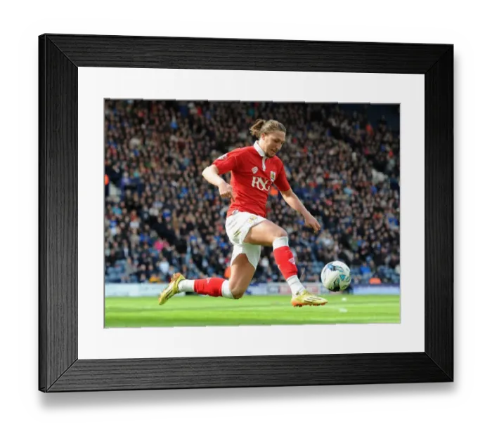 Framed Print : Bristol City's Luke Ayling in Action Against Preston North End, April 11, 2015