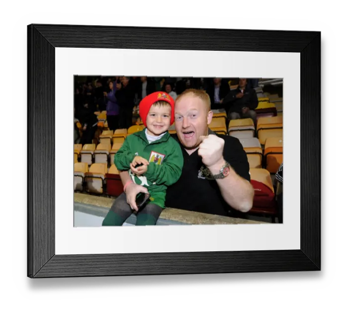 Framed Print : Bristol City Fans Euphoria: Celebrating Promotion at Bradford City (14 / 04 / 2015) Framed Print : Bristol City Fans Euphoria: Celebrating Promotion at Bradford City (14 / 04 / 2015)