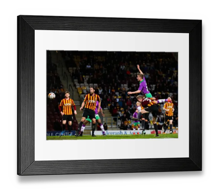 Framed Print : Joe Bryan's Strike: 0-2 Lead for Promotion-Hungry Bristol City vs. Bradford City (Sky Bet League One)
