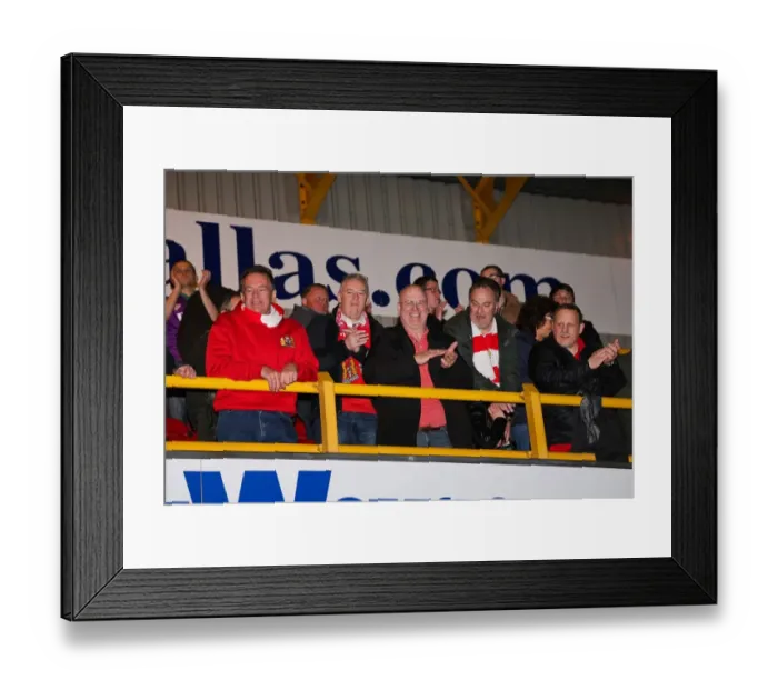 Framed Print : Bradford City vs. Bristol City: Triumphant Promotion in Sky Bet League One Framed Print : Bradford City vs. Bristol City: Triumphant Promotion in Sky Bet League One