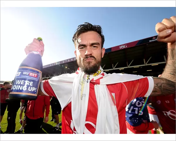 Bristol City's Marlon Pack Rejoices: League One Championship Glory