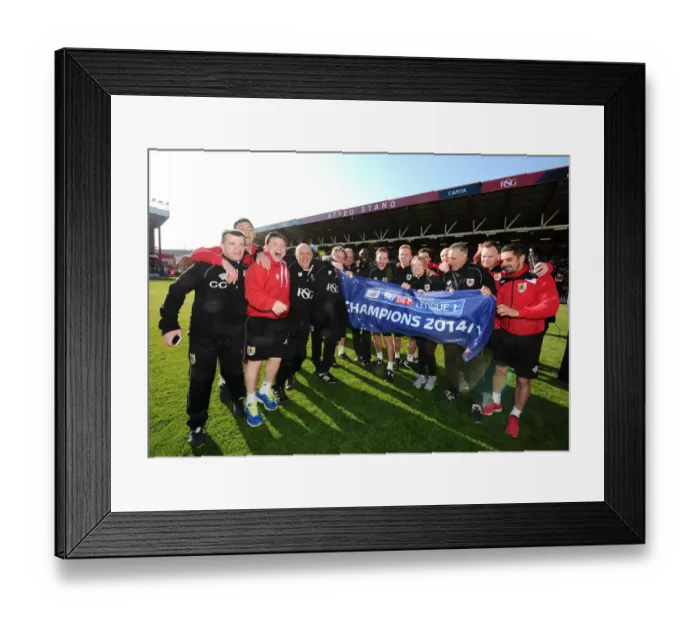 Framed Print : Bristol City FC: Champions League One Celebrations (Joe Meredith / JMP-18-04-2015) Framed Print : Bristol City FC: Champions League One Celebrations (Joe Meredith / JMP-18-04-2015)