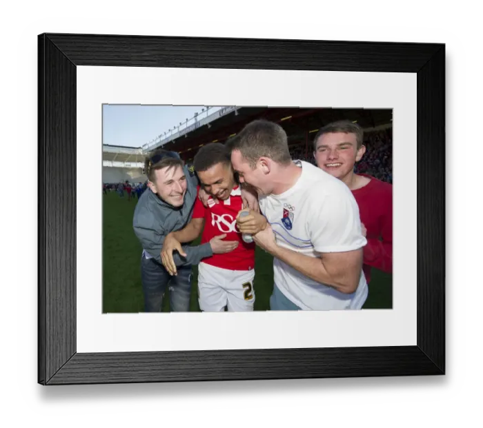 Framed Print : Jubilant Moment: James Tavernier Amidst Cheering Fans after Bristol City's League Win vs Coventry City (18 / 04 / 2015)
