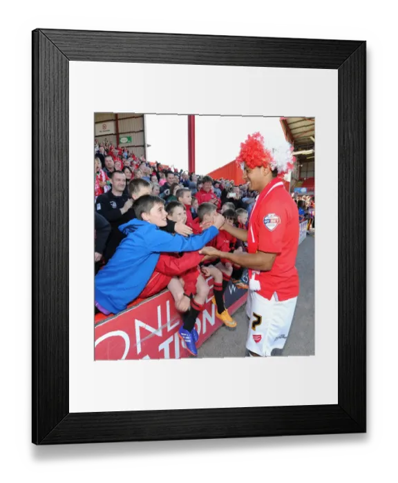 Framed Print : Bristol City Crowned Champions: Korey Smith Celebrates with Fans at Ashton Gate (18 / 04 / 2015) Framed Print : Bristol City Crowned Champions: Korey Smith Celebrates with Fans at Ashton Gate (18 / 04 / 2015)