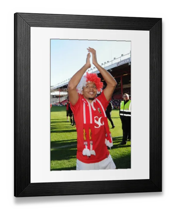 Framed Print : Bristol City Promoted: Korey Smith's Euphoric Moment at Ashton Gate (April 18, 2015) Framed Print : Bristol City Promoted: Korey Smith's Euphoric Moment at Ashton Gate (April 18, 2015)