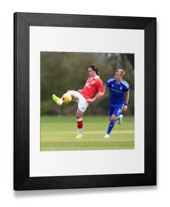 Framed Print : Bristol City U21s Training: Clash with Ipswich Town, November 2014 Framed Print : Bristol City U21s Training: Clash with Ipswich Town, November 2014