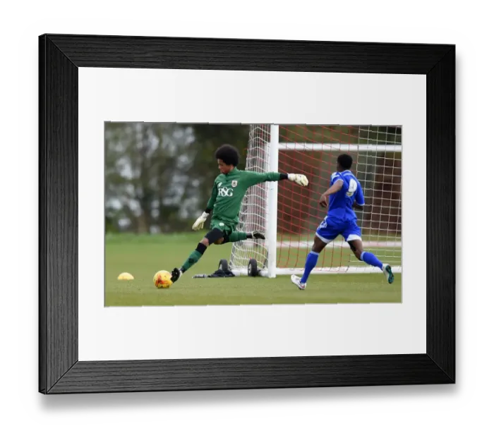 Framed Print : Jojo Wollacott in Action: Bristol City U21s vs Ipswich Town Framed Print : Jojo Wollacott in Action: Bristol City U21s vs Ipswich Town