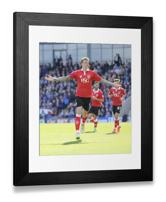 Framed Print : Thrilling Goal: Aden Flint Scores for Bristol City against Chesterfield in League One, 2015 Framed Print : Thrilling Goal: Aden Flint Scores for Bristol City against Chesterfield in League One, 2015