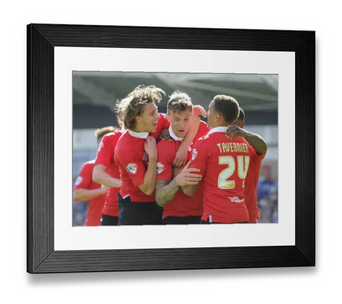 Framed Print : Aden Flint's Game-Winning Goal: Euphoric Celebration by Bristol City at Chesterfield (Sky Bet League One, 2015) Framed Print : Aden Flint's Game-Winning Goal: Euphoric Celebration by Bristol City at Chesterfield (Sky Bet League One, 2015)
