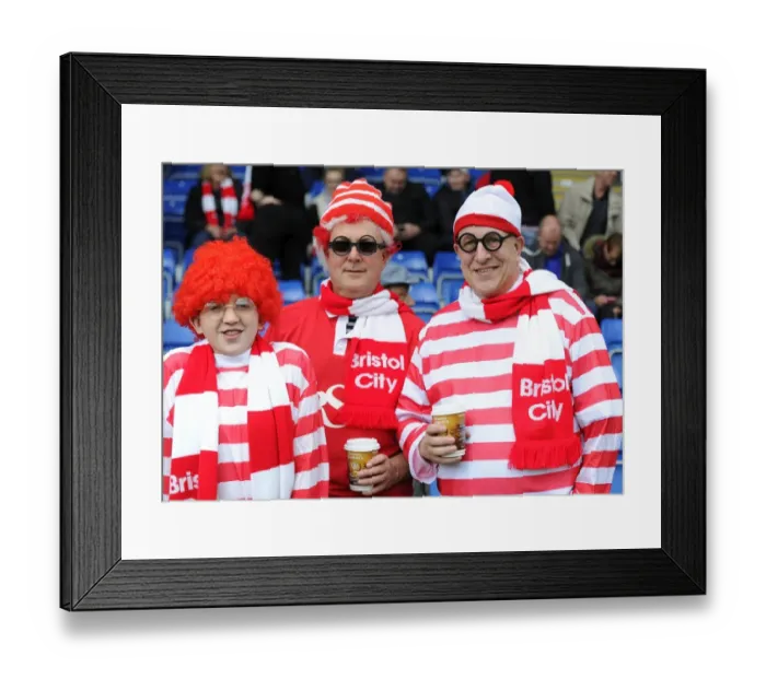 Framed Print : Bristol City Fans Electrifying Away Day Atmosphere vs Chesterfield (Sky Bet League One, 25-04-2015) Framed Print : Bristol City Fans Electrifying Away Day Atmosphere vs Chesterfield (Sky Bet League One, 25-04-2015)