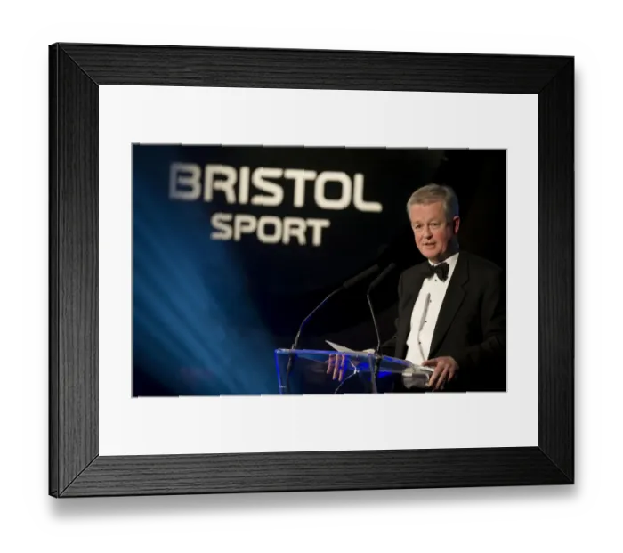 Framed Print : Martin Griffiths Attends Bristol City Football Club Gala Dinner (Joe Meredith / JMP, 2015) Framed Print : Martin Griffiths Attends Bristol City Football Club Gala Dinner (Joe Meredith / JMP, 2015)