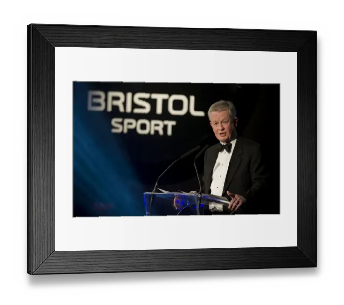 Framed Print : Bristol City FC Gala Dinner 2015: An Evening of Glamour and Sport - Martin Griffiths