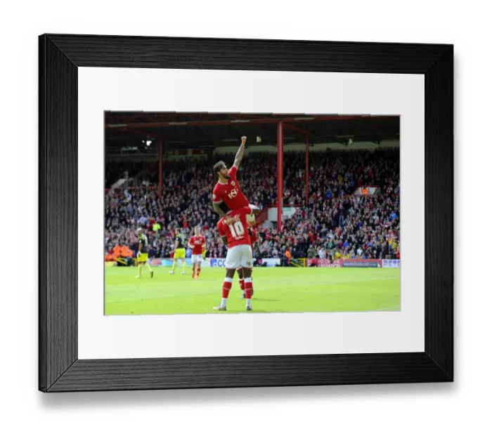 Framed Print : Maron Pack and Jay Emmanuel-Thomas Celebrate Goal for Bristol City against Walsall, Sky Bet League One, May 2015 Framed Print : Maron Pack and Jay Emmanuel-Thomas Celebrate Goal for Bristol City against Walsall, Sky Bet League One, May 2015