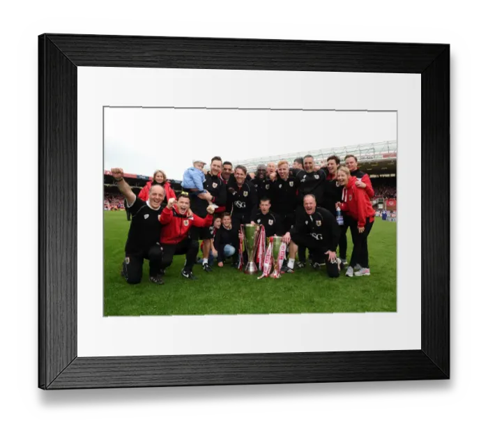 Framed Print : Bristol City FC: Champions 2015 - Double Victory: Sky Bet League One and Johnstones Paint Trophy