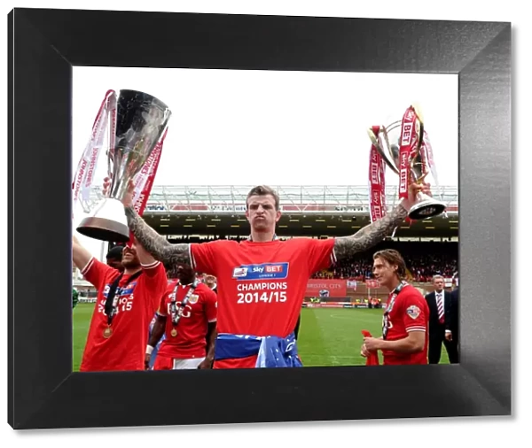 Aden Flint Lifts Double: Bristol City's Sky Bet League One and JPT Trophies (May 2015)