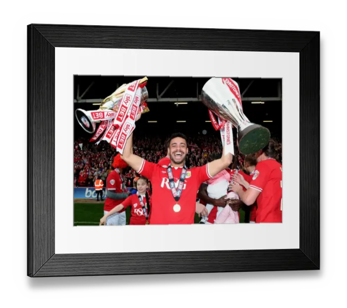 Framed Print : Bristol City's Derrick Williams Lifts Double: Sky Bet League One and JPT Trophies after Winning Championship Game against Walsall (May 2015) Framed Print : Bristol City's Derrick Williams Lifts Double: Sky Bet League One and JPT Trophies after Winning Championship Game against Walsall (May 2015)