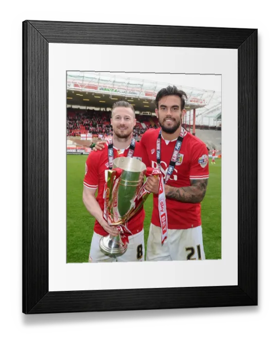 Framed Print : Bristol City Football Club: Celebrating Promotion to Sky Bet League One with Wade Elliott and Marlon Pack Framed Print : Bristol City Football Club: Celebrating Promotion to Sky Bet League One with Wade Elliott and Marlon Pack