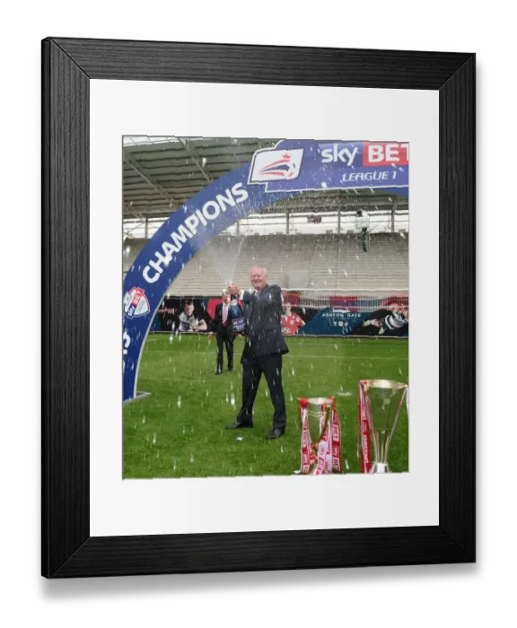 Framed Print : Champagne Spray: Steve Lansdown Celebrates Promotion with Bristol City Framed Print : Champagne Spray: Steve Lansdown Celebrates Promotion with Bristol City