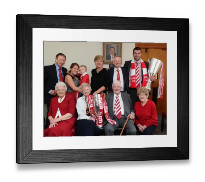 Framed Print : Thrilling Sky Bet League One Showdown: Bristol City vs Walsall at Ashton Gate (May 2015) Framed Print : Thrilling Sky Bet League One Showdown: Bristol City vs Walsall at Ashton Gate (May 2015)