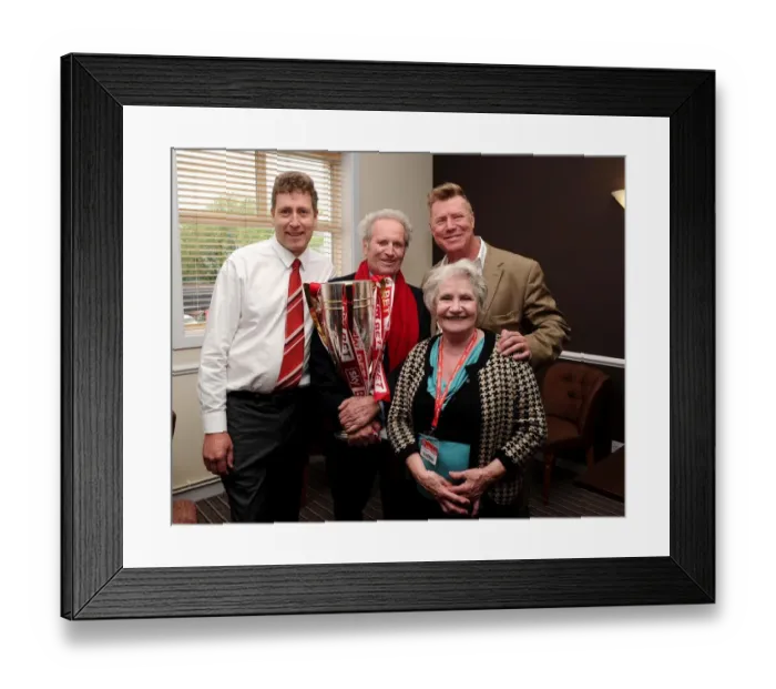 Framed Print : Football Rivalry: Bristol City vs Walsall Showdown at Ashton Gate, May 2015 Framed Print : Football Rivalry: Bristol City vs Walsall Showdown at Ashton Gate, May 2015