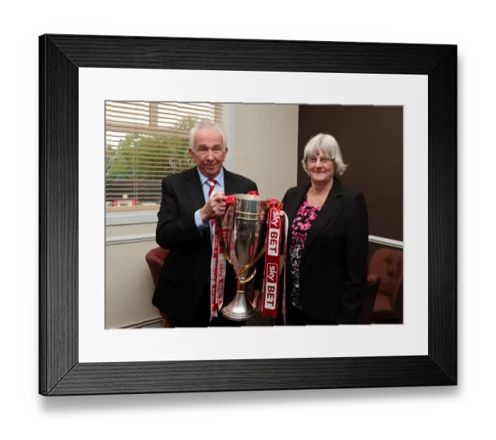Framed Print : Bristol City vs Walsall Clash in Sky Bet League One at Ashton Gate - May 2015 Framed Print : Bristol City vs Walsall Clash in Sky Bet League One at Ashton Gate - May 2015