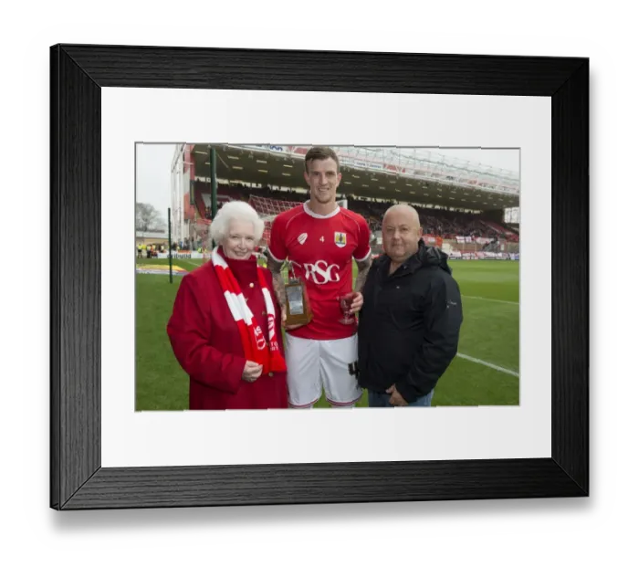 Framed Print : Aden Flint's Outstanding Performance: Bristol City vs. Walsall, Sky Bet League One, May 2015 Framed Print : Aden Flint's Outstanding Performance: Bristol City vs. Walsall, Sky Bet League One, May 2015