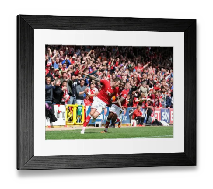 Framed Print : Aden Flint and Jay Emmanuel-Thomas Celebrate Goal for Bristol City against Walsall, Sky Bet League One, May 2015 Framed Print : Aden Flint and Jay Emmanuel-Thomas Celebrate Goal for Bristol City against Walsall, Sky Bet League One, May 2015