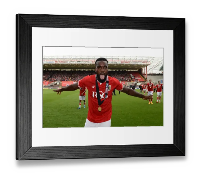 Framed Print : Bristol City Crowned Champions: Osborne's Celebration at Ashton Gate, May 2015 Framed Print : Bristol City Crowned Champions: Osborne's Celebration at Ashton Gate, May 2015