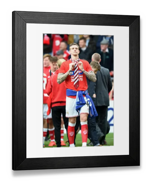Framed Print : Aden Flint of Bristol City in Action Against Walsall, Sky Bet League One, May 2015 Framed Print : Aden Flint of Bristol City in Action Against Walsall, Sky Bet League One, May 2015
