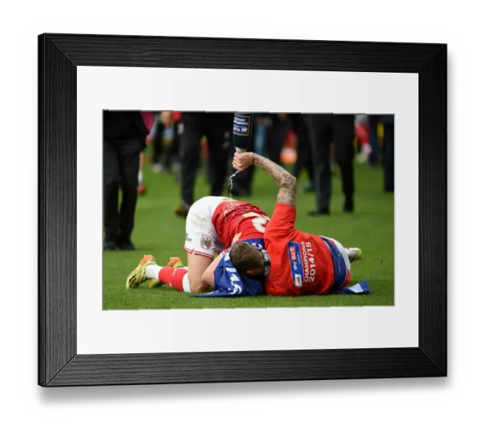 Framed Print : Aden Flint's Double Delight: Celebrating Bristol City's Win Against Walsall Framed Print : Aden Flint's Double Delight: Celebrating Bristol City's Win Against Walsall
