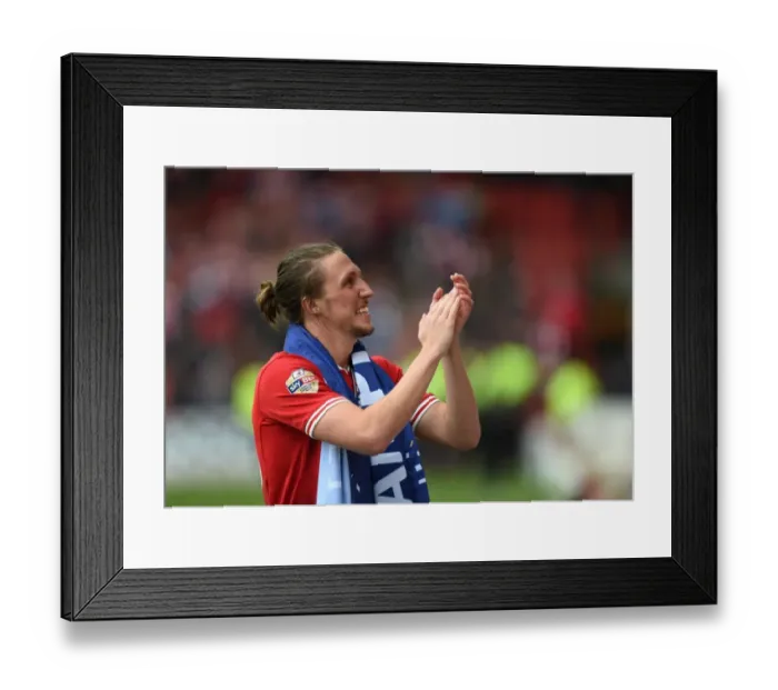 Framed Print : Bristol City's Luke Ayling in Action against Walsall at Ashton Gate Stadium, May 2015