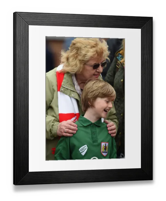Framed Print : Fans Gathering at Ashton Gate for Bristol City vs. Walsall (3 May 2015) Framed Print : Fans Gathering at Ashton Gate for Bristol City vs. Walsall (3 May 2015)
