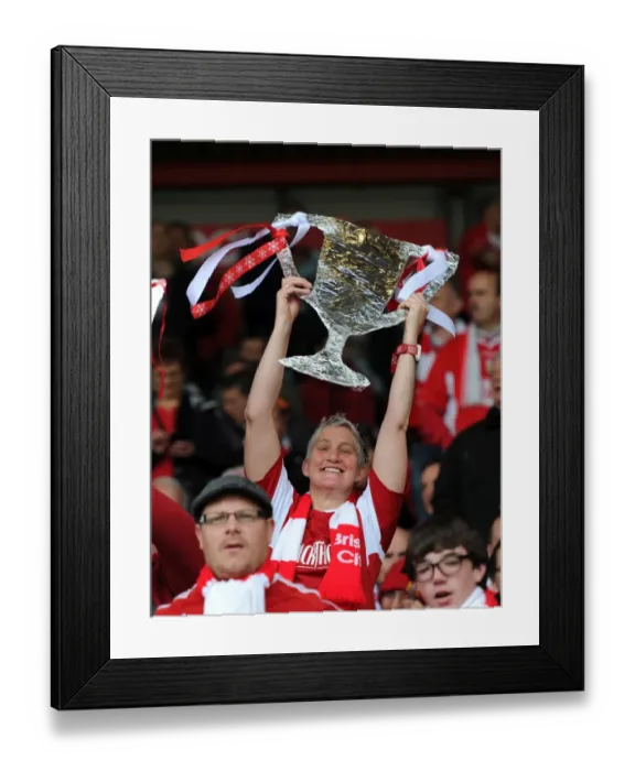 Framed Print : Intense Moment at Ashton Gate: Sky Bet League One Showdown between Bristol City and Walsall (May 3, 2015) Framed Print : Intense Moment at Ashton Gate: Sky Bet League One Showdown between Bristol City and Walsall (May 3, 2015)