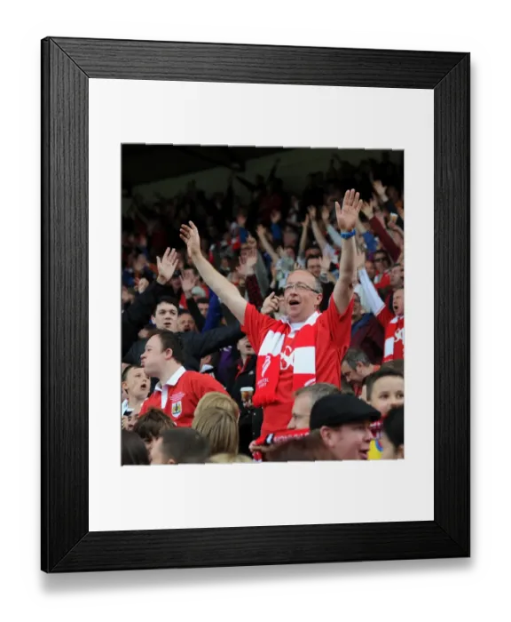 Framed Print : Intense Moment at Ashton Gate: Sky Bet League One Showdown between Bristol City and Walsall (May 3, 2015) Framed Print : Intense Moment at Ashton Gate: Sky Bet League One Showdown between Bristol City and Walsall (May 3, 2015)