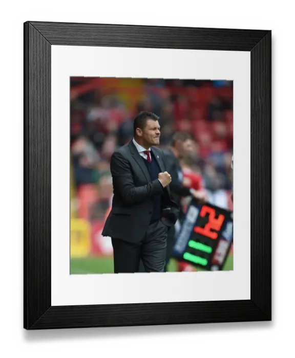 Framed Print : Steve Cotterill Leads Bristol City in Sky Bet League One Clash Against Walsall, May 2015 Framed Print : Steve Cotterill Leads Bristol City in Sky Bet League One Clash Against Walsall, May 2015
