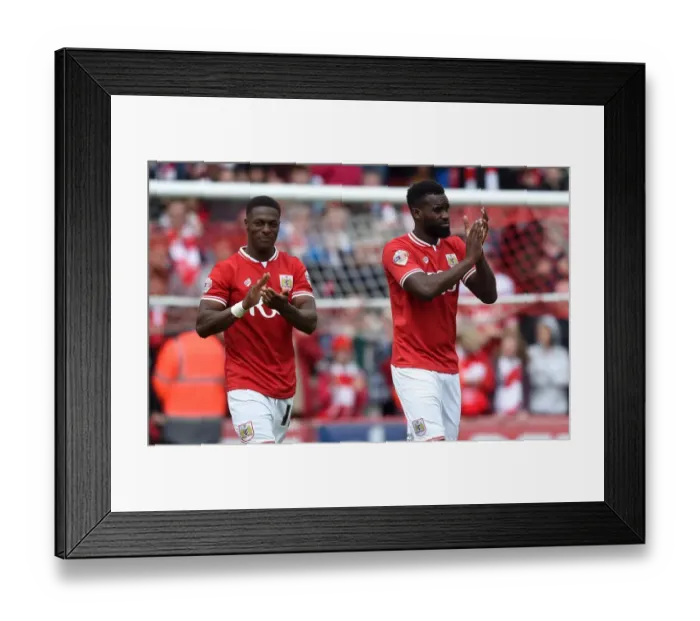 Framed Print : Bristol City: Agard and Osborne in Action against Walsall, Sky Bet League One, May 2015 Framed Print : Bristol City: Agard and Osborne in Action against Walsall, Sky Bet League One, May 2015