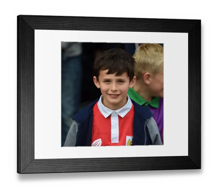Framed Print : Bristol City vs Walsall: Intense Moment at Ashton Gate Stadium, Sky Bet League One (May 3, 2015)