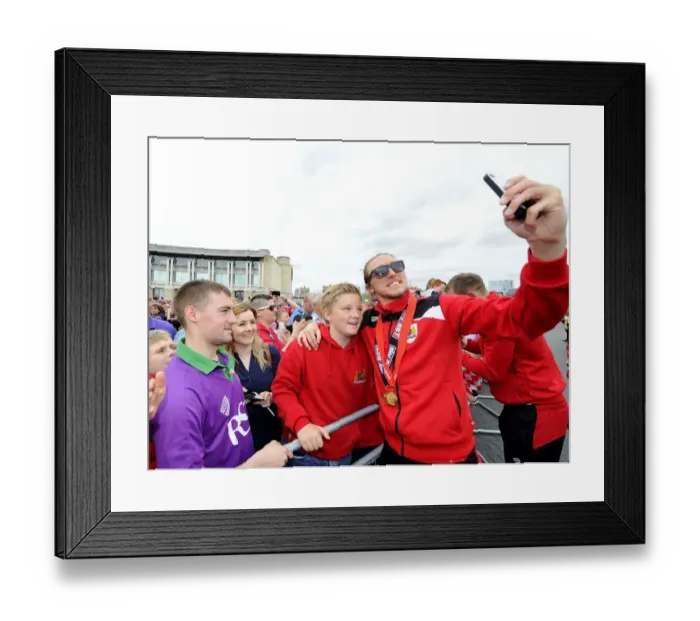 Framed Print : Bristol City's Luke Ayling and Fan Share a Selfie Moment during the Celebration Tour (May 2015) Framed Print : Bristol City's Luke Ayling and Fan Share a Selfie Moment during the Celebration Tour (May 2015)
