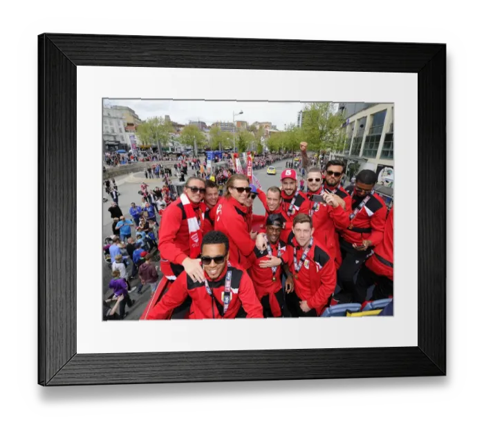 Framed Print : Bristol City Champions: Victory Parade on Open Top Bus Tour (May 2015)