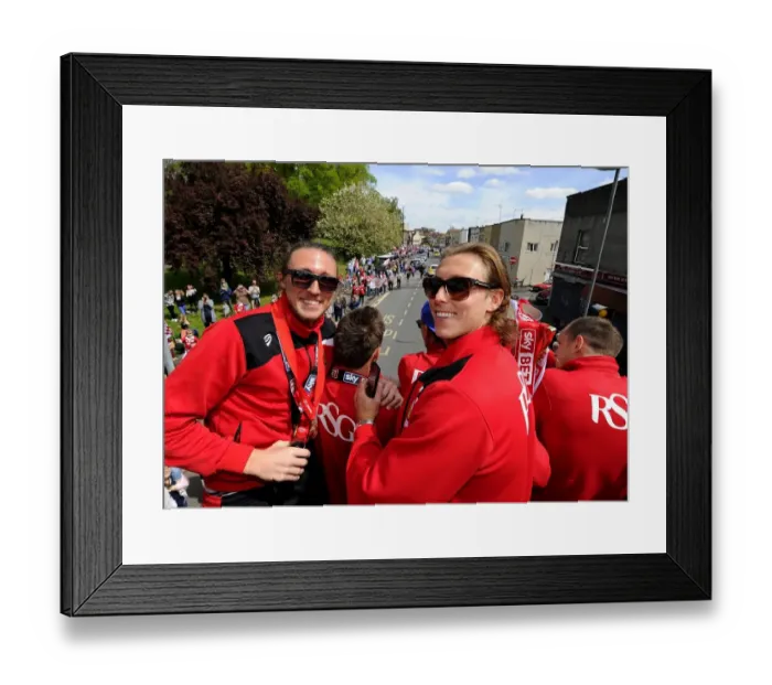 Framed Print : Bristol City FC Champions: Triumphant Bus Parade (May 2015)