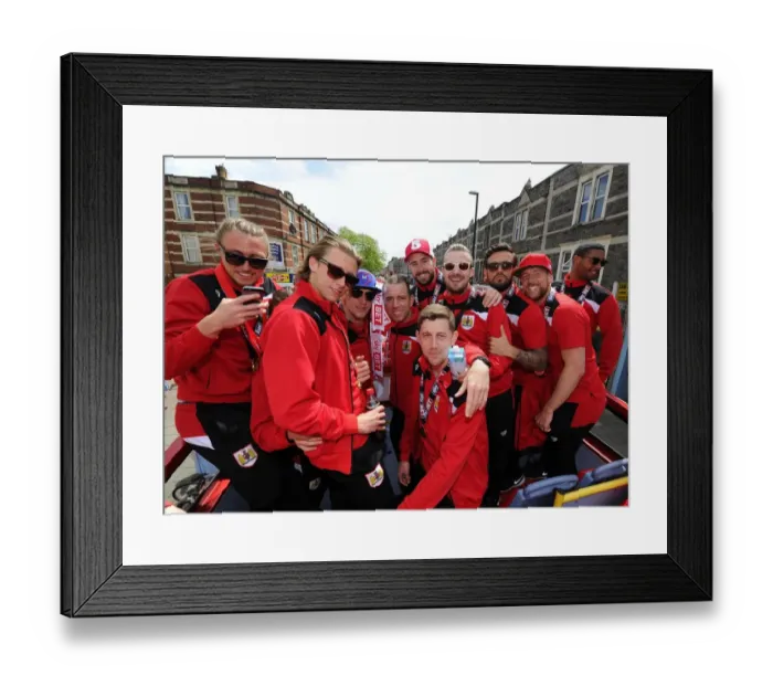 Framed Print : Bristol City Football Club Champions: Celebrating Promotion on Open Top Bus Tour (Joe Meredith / JMP - 04 / 05 / 2015)