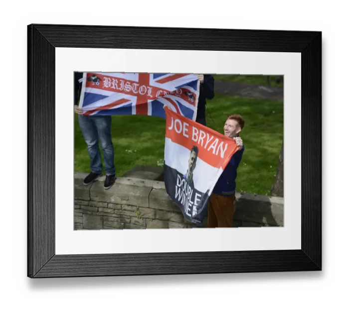 Framed Print : Thousands Gather for Triumphant Bristol City Champion's Welcome Home Framed Print : Thousands Gather for Triumphant Bristol City Champion's Welcome Home