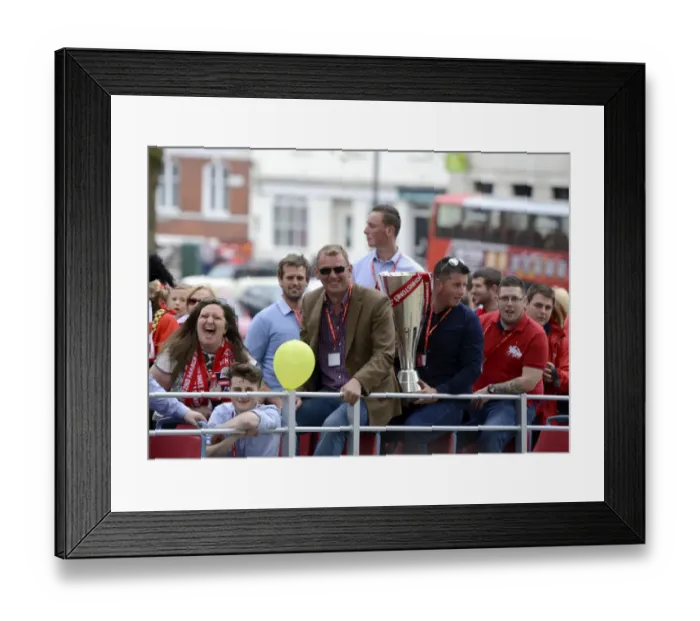 Framed Print : Bristol City Football Club: A Season to Remember - Celebration Tour 2015 Framed Print : Bristol City Football Club: A Season to Remember - Celebration Tour 2015