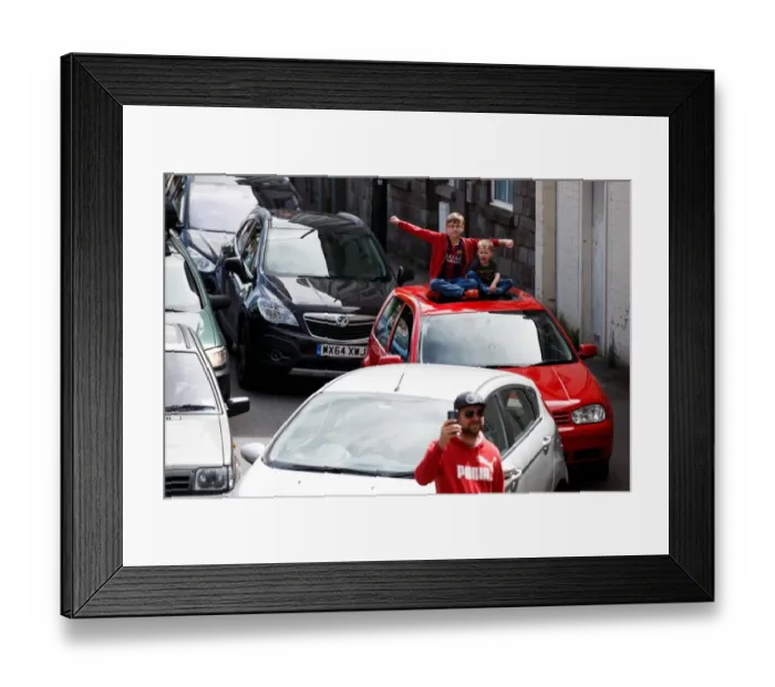 Framed Print : Bristol City: Champions Parade - League 1 and Johnstones Paint Trophy Victories Framed Print : Bristol City: Champions Parade - League 1 and Johnstones Paint Trophy Victories
