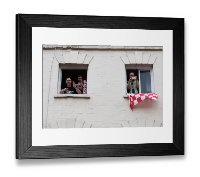 Framed Print : Bristol City FC: Champions Parade - League 1 and Johnstones Paint Trophy Victory Celebration: Throngs of Fans Line the Route