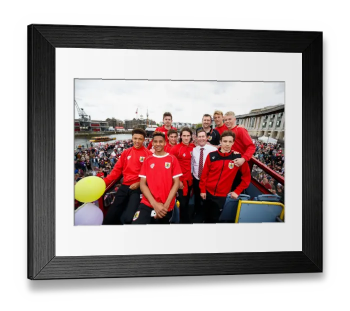 Framed Print : Bristol City FC: U21 Team's Triumphant Bus Ride - League 1 & Johnstones Paint Trophy Victories Framed Print : Bristol City FC: U21 Team's Triumphant Bus Ride - League 1 & Johnstones Paint Trophy Victories